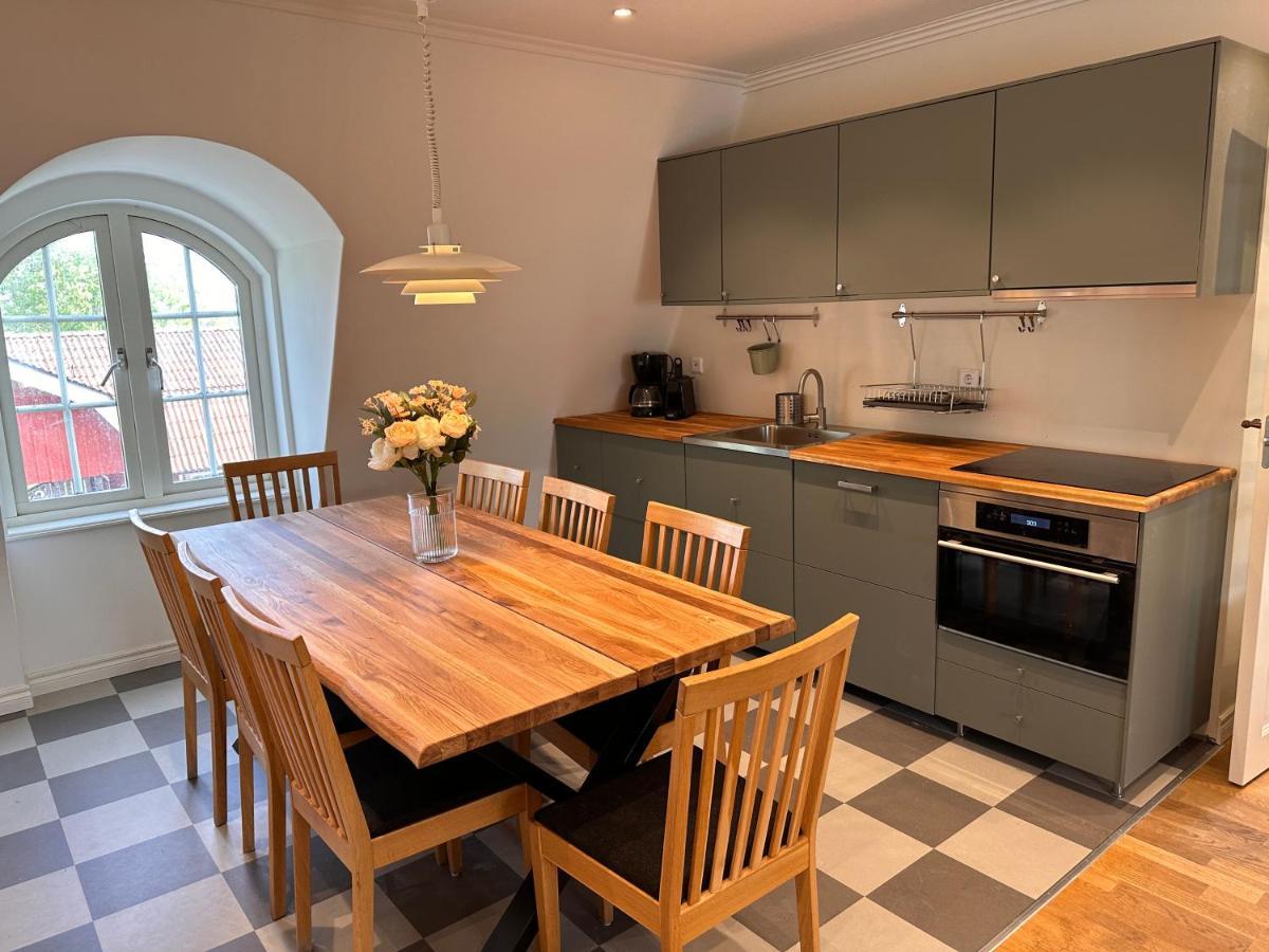 Oxgarden Hotel Vimmerby Bagian luar foto