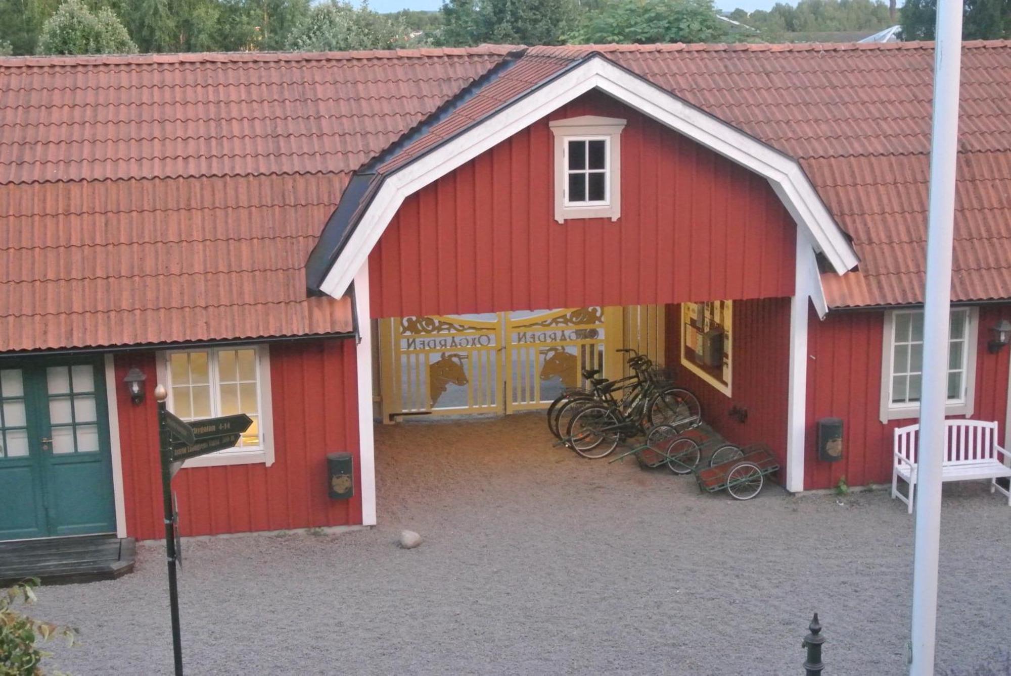 Oxgarden Hotel Vimmerby Bagian luar foto