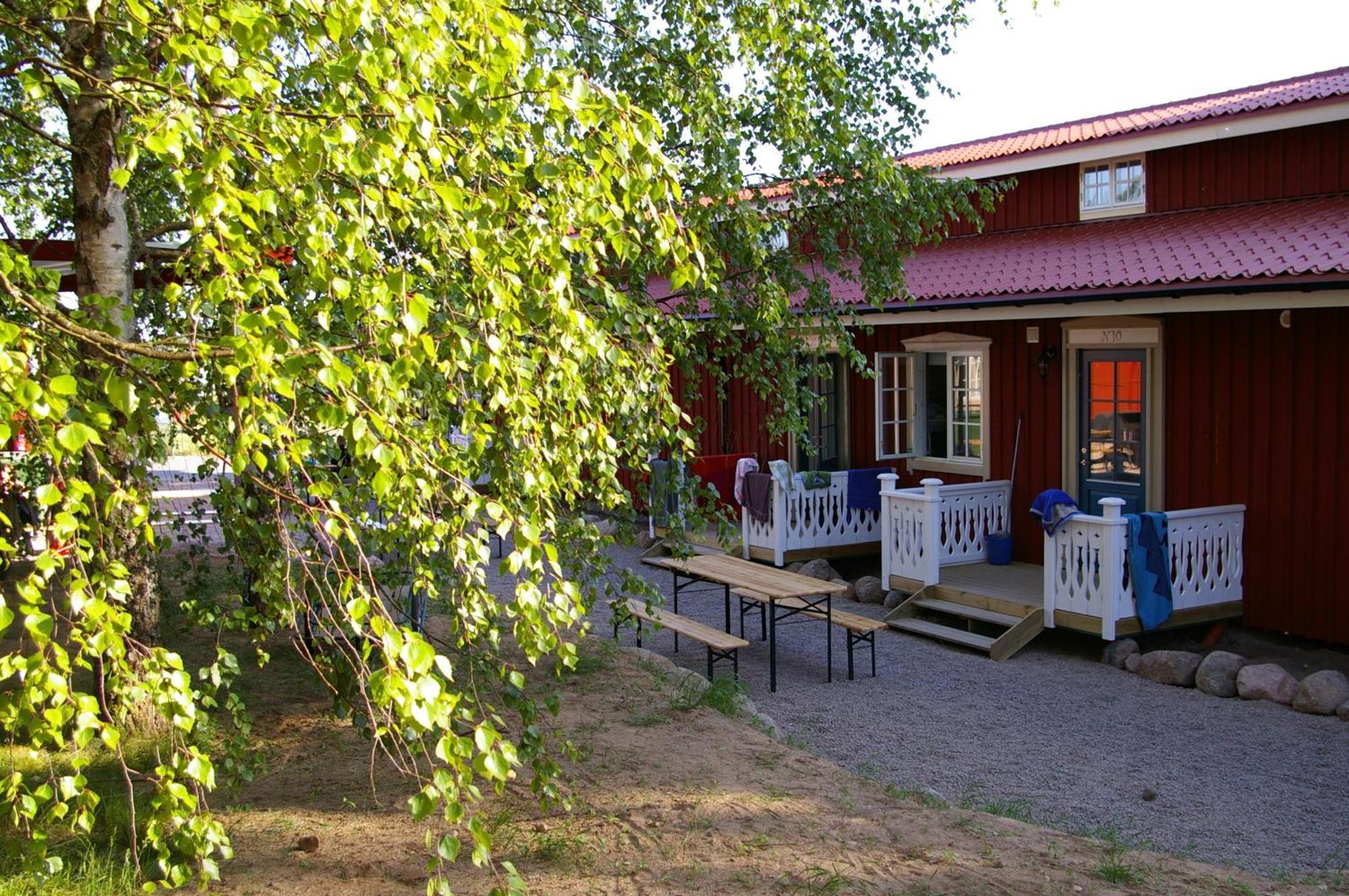 Oxgarden Hotel Vimmerby Bagian luar foto