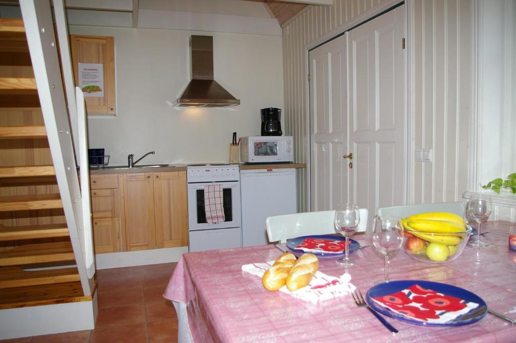 Oxgarden Hotel Vimmerby Bagian luar foto